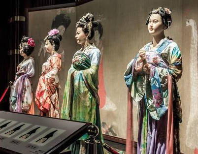 古代宫女和太监相比 皇帝为何更喜欢用太监伺候自己