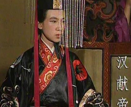 汉献帝被曹操控制了半辈子 汉献帝得知曹操死讯后是什么反应