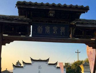 纯钧是一把什么样的剑？又是谁铸造它的？