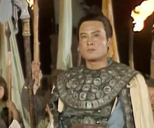 攻打下辨时，张飞马超二人打不过曹洪，原因是什么？