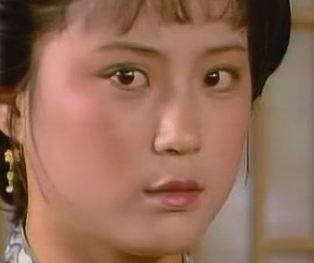 红楼梦中贾环在贾府那么另类，彩霞为什么会喜欢他？