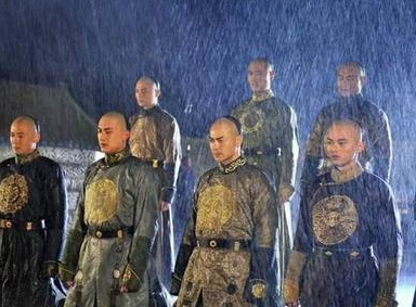 皇子们为什么不能安心当王爷，反而要参与九子夺嫡呢？