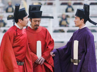 古代历史上最早的丞相是谁？最后一位丞相又是谁？