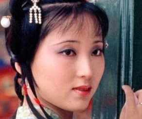 红楼梦中林黛玉与薛宝钗二人相比，谁的涵养更高？