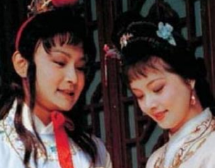 红楼梦中薛宝钗是如何规劝林黛玉女子无才便是德的？