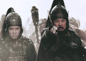 历史上各朝各代的起义军的粮草是怎么来的？