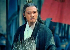 诸葛亮大费周章逼降姜维的原因是什么？