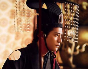 王僧虔是什么身份？萧道成与他比试书法，结果如何？