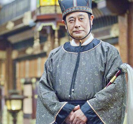 古代太监和漂亮的宫女相比 皇帝为什么更喜欢用太监伺候自己