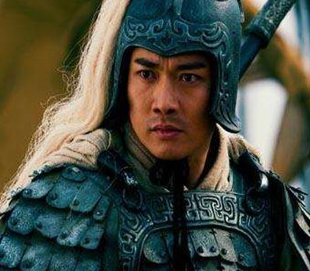 许褚和赵云的势力差距很大吗 许褚为什么会害怕赵云