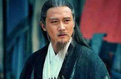 关羽兵败的时候，诸葛亮为什么不派兵相助呢?