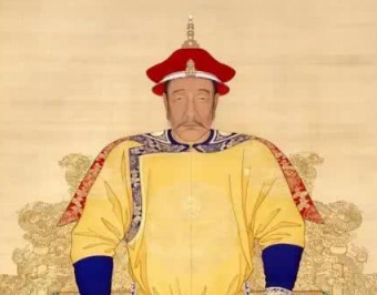 皇太极是如何从众多皇子脱颖而出，顺利继承汗位的？