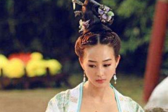 武则天造了20个字，为何有19个被废除了？