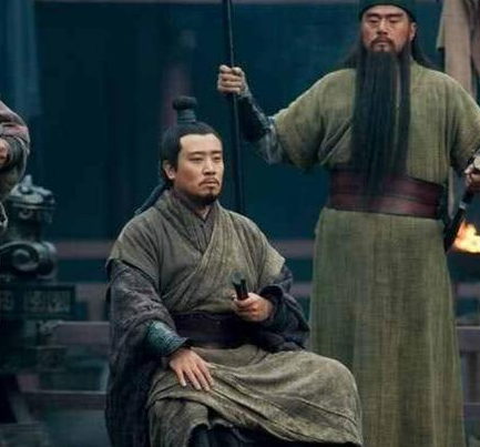 关羽被杀之后 刘备的第一反应为什么是称帝