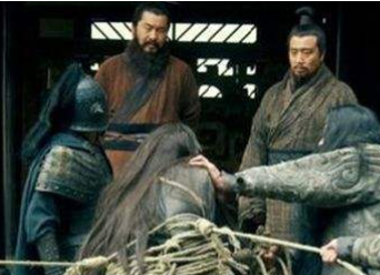 吕布临死之前说了什么话？曹操听后为何要笑