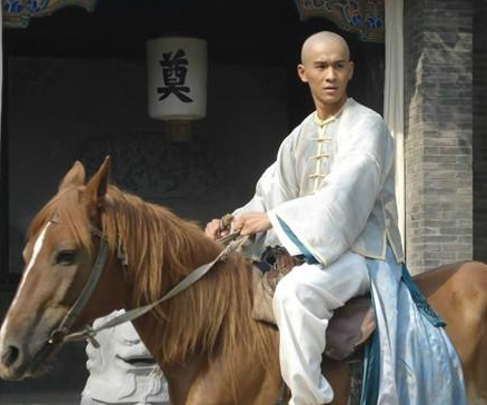 历史上的纪晓岚到底是什么样的 正史和电视剧差距有多大