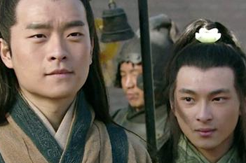 曹操南下夺取荆州时，刘琮为何不与刘备联手？