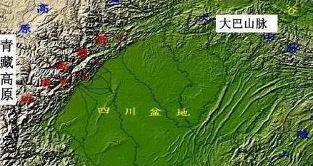 鹬蚌相争,渔翁得利 刘备为什么不让出南郡让曹操和孙权争斗