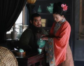 水浒传中鲁智深为什么要救金翠莲？她的结局怎么样