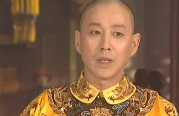 康熙为了节省开支吃窝窝头，一看账单懵了