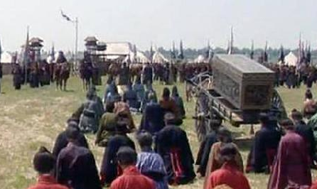 邓艾逼近成都的时候 刘禅为什么要主动投降