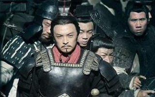 秦国和晋国临近，为什么秦国却一直没能灭了晋国呢？