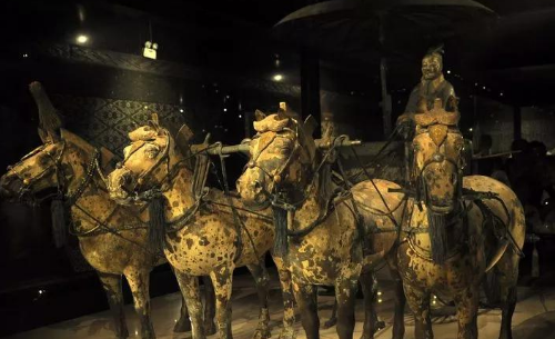 秦始皇的铜车马在当时有多先进？