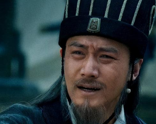 诸葛亮利用诗文迎娶到了黄月英，他是如何做到的？