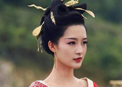 公主嫌弃驸马丑陋，竟然与皇叔私通