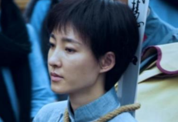 《光荣与梦想》王丽坤表现怎么样？真实情感看哭观众