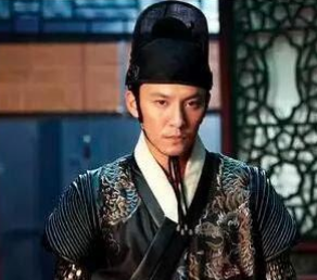 飞鱼服和黄马褂有何区别？哪些人才能被佩穿