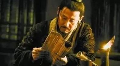 出身低微的刘邦，是怎么当上泗水亭长的？