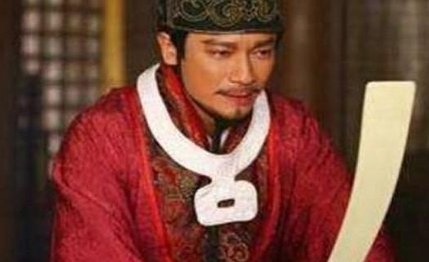 宋朝官员上朝时手里拿的板子是什么？