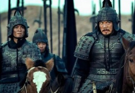 赵俨不让曹仁追击南撤的关羽，背后有哪些原因？