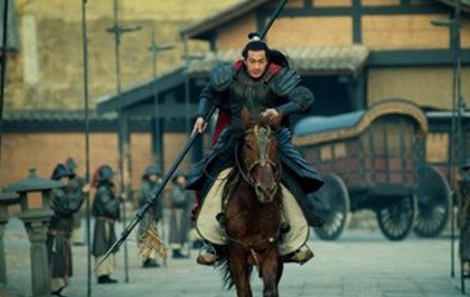 三国早期诸侯里，谁的武功最厉害？