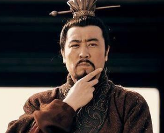 兖州被吕布占据后曹操能夺回来，刘备为何做不到？