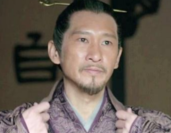 曹操在赤壁之战想要孙刘联军，他需要怎么做？