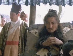 水浒传中林冲为何会推举晁盖为梁山之主？