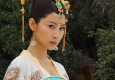 上官婉儿的祖父被武则天杀了，为何她却为仇人效力呢？