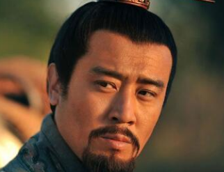 丢失荆州后，刘备等了一年才发兵夺回是为何？