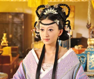 崇祯帝命后宫女眷们自尽，为什么袁贵妃能逃过一劫？