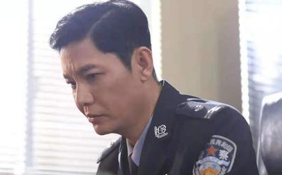 《双面神探》讲了什么故事？主演都有哪些人呢？