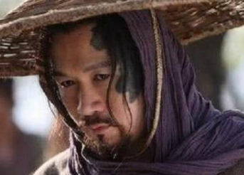 水浒传中在二龙山与梁山，杨志的排名有何变化?
