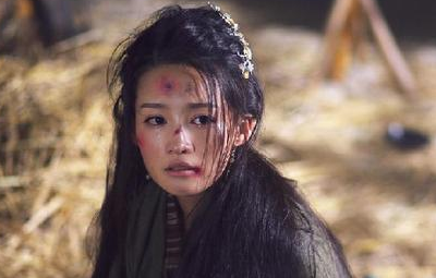 公主落难成奴婢被鞭打，复位后如何复仇？