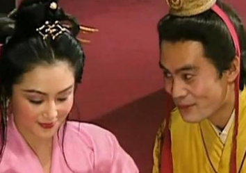 三国时期吕布有战神之称，有哪些武将不畏惧他的实力？