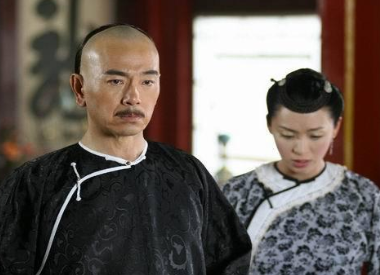 康熙执政初期，为什么要推行海禁政策？带来了哪些影响？