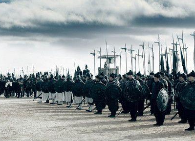 秦朝时期的军事领导体制有何特点？兵权高度集中和临阵任将