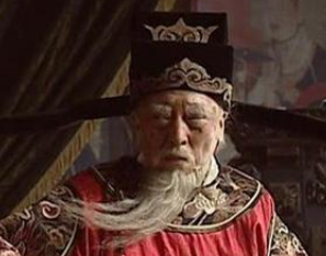 在古代，官员退休后为何不留在当地一定要告老回乡？