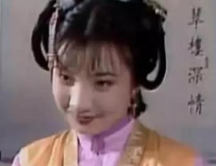 红楼梦中莺儿说宝玉和金锁是一对，是因为什么？
