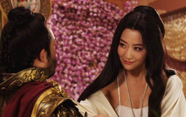 容色无双的萧皇后的人生有多传奇？先后迷倒六位君主